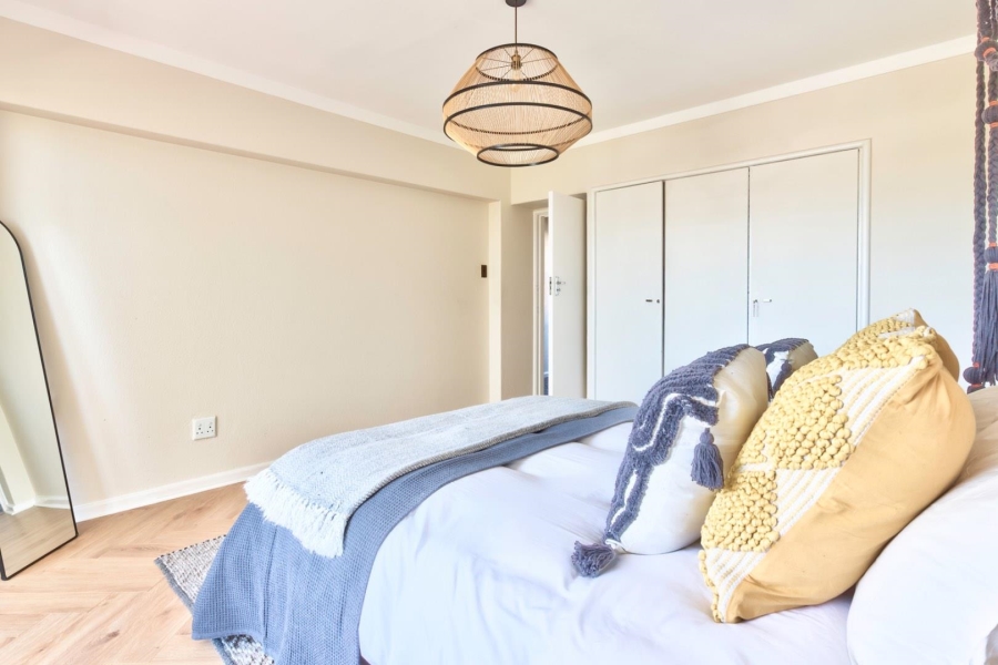 1 Bedroom Property for Sale in Three Anchor Bay Western Cape